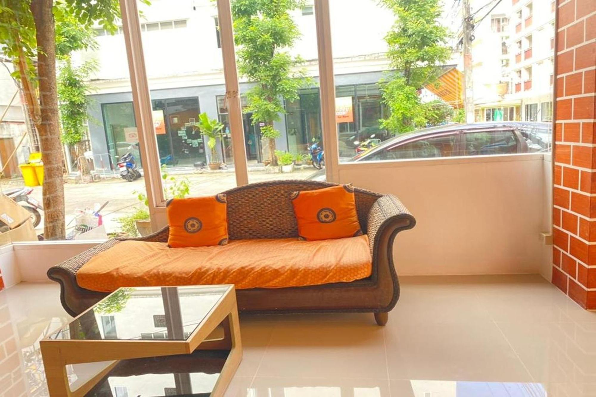 One World One Home Patong 2 Exterior photo